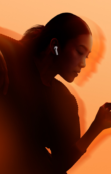 AirPods 5 — прослушивание музыки